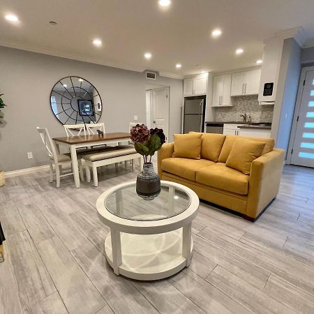 Stylish Hollywood Townhouse - Ideal Location 로스앤젤레스 외부 사진
