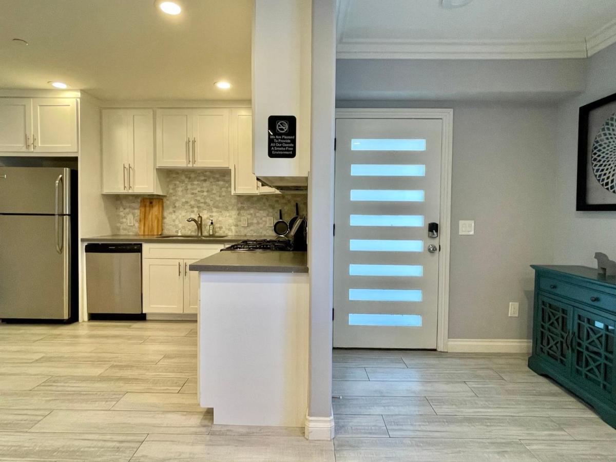 Stylish Hollywood Townhouse - Ideal Location 로스앤젤레스 외부 사진