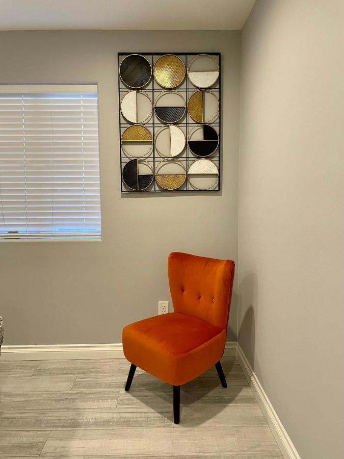 Stylish Hollywood Townhouse - Ideal Location 로스앤젤레스 외부 사진