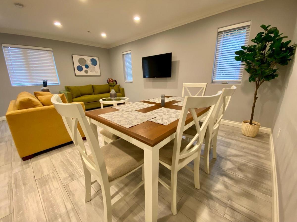 Stylish Hollywood Townhouse - Ideal Location 로스앤젤레스 외부 사진
