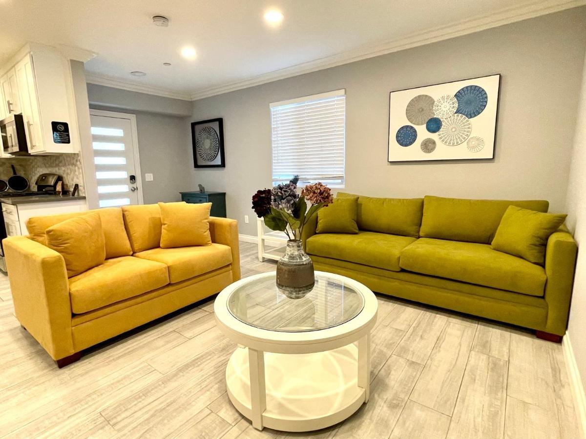 Stylish Hollywood Townhouse - Ideal Location 로스앤젤레스 외부 사진
